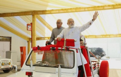 PM Modi extends greetings on National Maritime Day