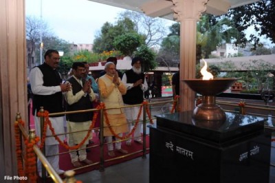 Modi salutes martyrs of the Jallianwala Bagh massacre