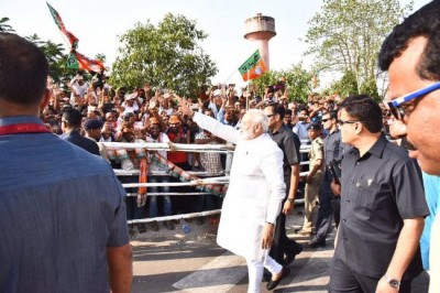 Narendra Modi reaches Odisha to attend  BJP's national executive