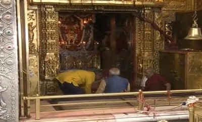 BJP, reacting to Rahul Gandhi's comment, says corruption not a Gujarat poll issue and so Modi talking about 'vikas'