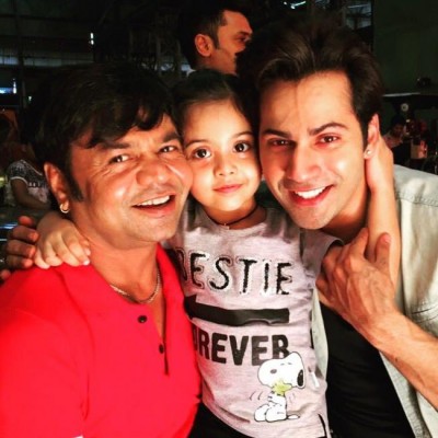 Rajpal Yadav's daughter visits Judwaa 2 set