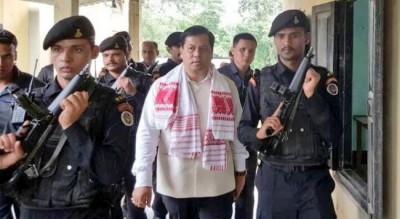 Sonowal calls upon tea tribes organizations to work with â€˜Team Assamâ€™ spirit  