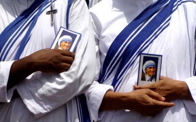 Saint Teresa's birth anniversary observed in Kolkata, Mamata Banerjee pays homage