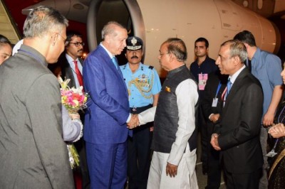 Turkish President arrives in India