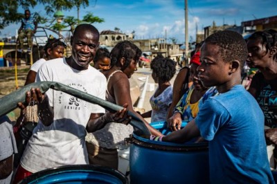  Safe water now available for hundreds of thousands affected by Hurricane Matthew â€“ UNICEF   