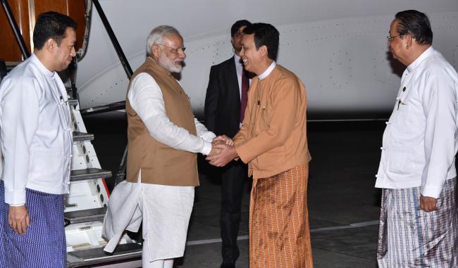 PM Modi interacts with Indian Community in Myanmar