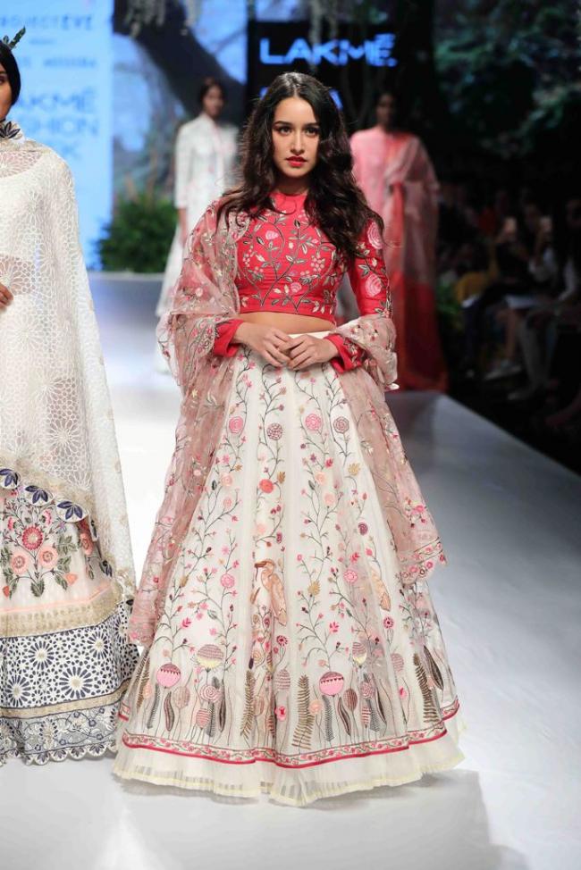 Shraddha Kapoor walks the ramp for Rahul Mishra In Lakme Fashion Week