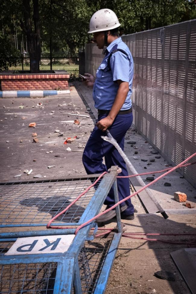 Glimpse: Lefts hold protest March to state secretariat Nabanna, clash with police