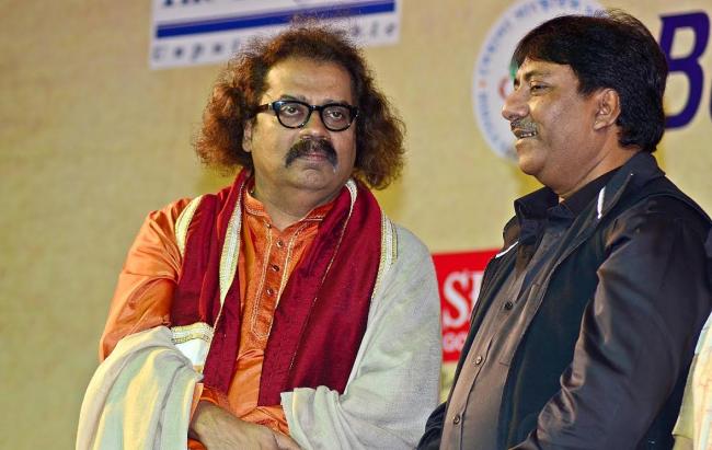 Kolkata: Hariharan gets Shyam Sundar Sarvottam Samman