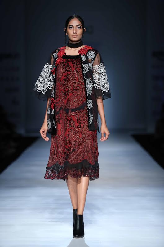 Vaani Kapoor walks ramp at Amazon India Fashion Week