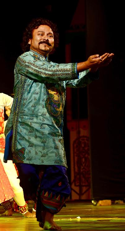 Sukalyann D Entourage mesmerizes audiences with their performance in Kolkata