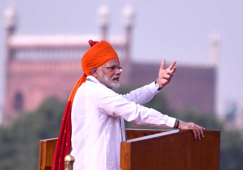 Modi addresses India from Red Fort