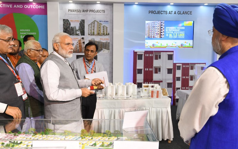  Narendra Modi departs from Lucknow 