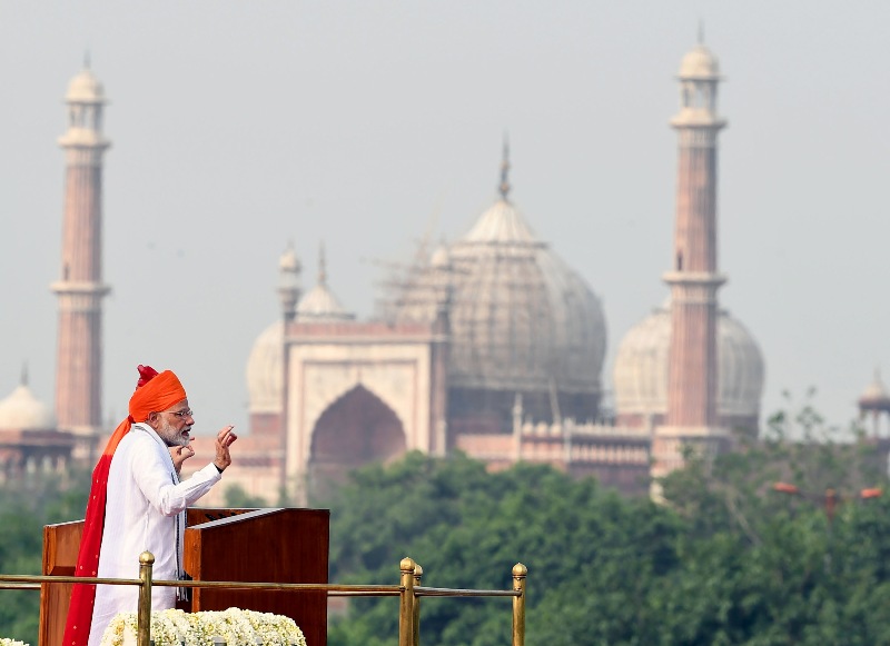 Modi addresses India from Red Fort