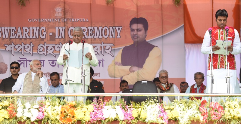 PM Modi attends Tripura swearing-in ceremony