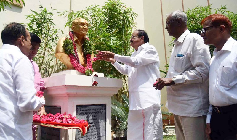 VP M. Venkaiah Naidu  in  Lucknow 