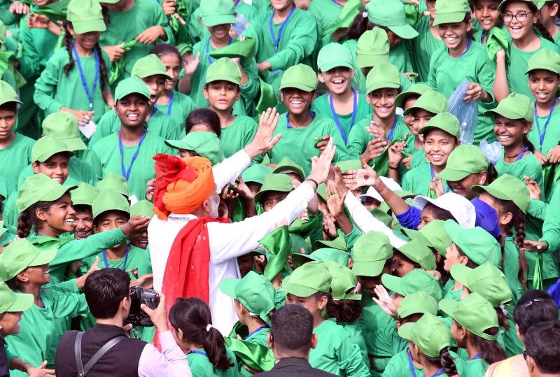 Modi addresses India from Red Fort