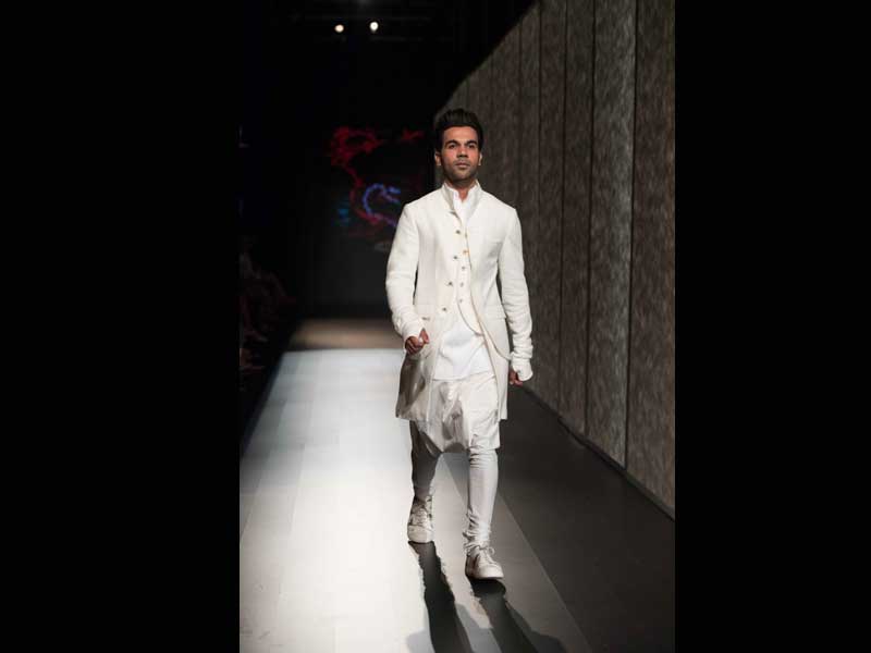 Rajkummar Rao glams up Lakme Fashion Week on Day 2
