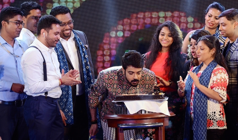 Retro Metro fashion show celebrates Prosenjit Chatterjee's birthday