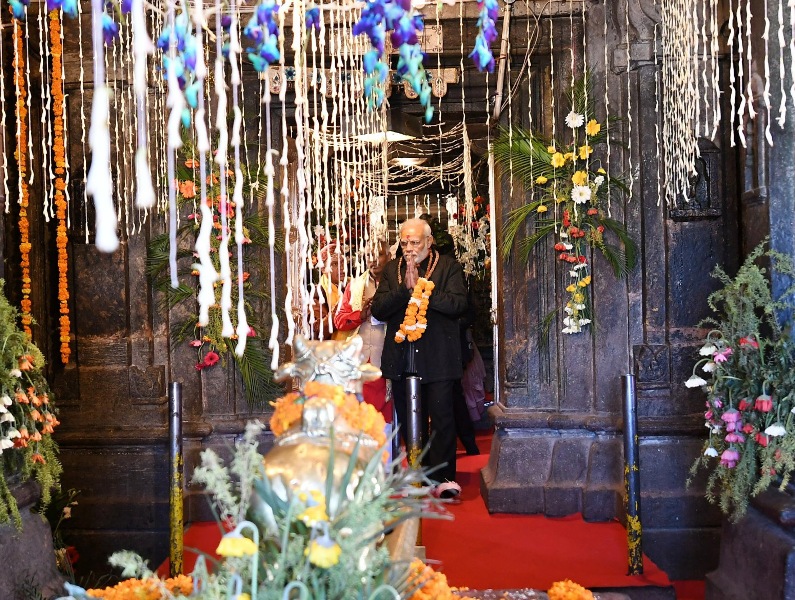 Narendra Modi visits Uttarakhand on Diwali