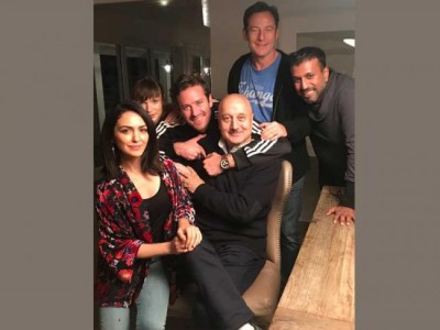 Anupam Kher experiences best 'reunion' with Hotel Mumbai cast