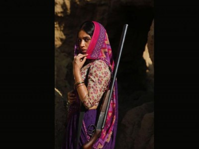 Bhumi Pednekar to be seen in a fierce role in Abhishek Chaubeyâ€™s upcoming â€˜Sonchiriyaâ€™