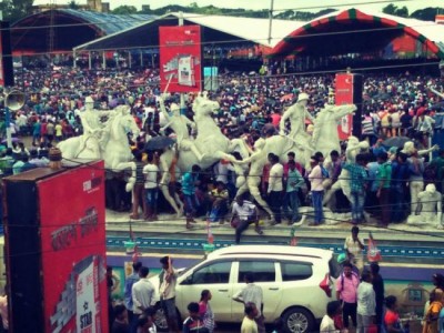 West Bengal: Several injured as pandal collapses during PM Modi's rally in West Medinipur