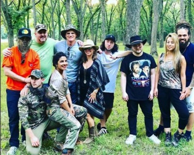 Priyanka Chopra, Nick Jonas enjoying 'Ranch Life' in Texas