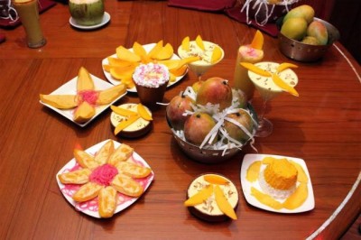 Women who eat fast food take longer to become pregnant: Study