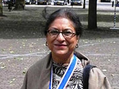 Pakistan: Human rights activist Asma Jahangir's funeral prayers offered at Gaddafi stadium