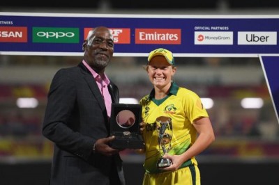 Kaur, Healy lead batters' charge in T20I Rankings
