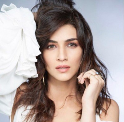 Kriti Sanon shared gorgeous image of herself in white 