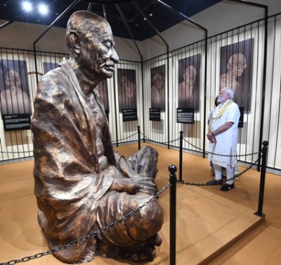 PM Modi inaugurates Mahatma Gandhi Museum at Rajkot