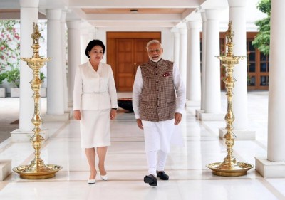 Prime Minister meets First Lady of Republic of Korea