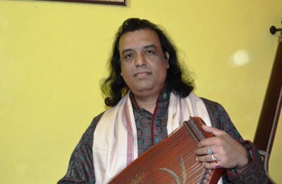 Pandit Girish Chatterjee spreading the magic of Indian classical music across the globe