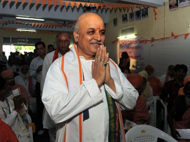 Pravin Togadia quits Vishwa Hindu Parishad