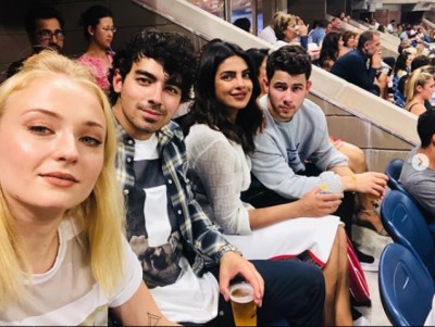 Nick,Priyanka Chopra enjoy US Open match together