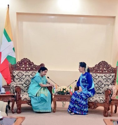 Sushma Swaraj visits Myanmar, meets top leaders