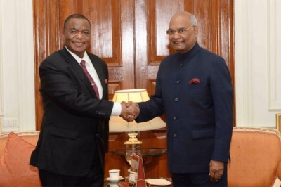 Vice President of Zimbabwe calls on President Kovind