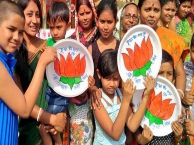 BJP sweeps Tripura, ahead in Nagaland; Cong leads in Meghalaya