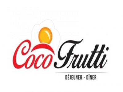 Quebec waitress who was fired for not smiling, awarded