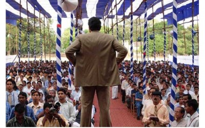 Abhishek Bachchan celebrates Guru as it completes 11 years of its release