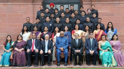 Officer trainees of the Indian Foreign Service call on the President