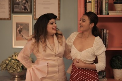 My husband fell in love with my careless way of eating, says Radhika Aapte on TLCâ€™s Midnight Misadventures with Mallika Dua