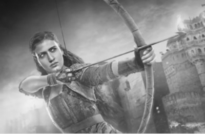 Aamir Khan unveils teaser of  Fatima Sana Shaikh from Thugs of Hindostan 