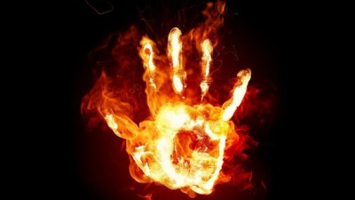 Andhra woman surrenders to police after setting ablaze lover during bondage sex