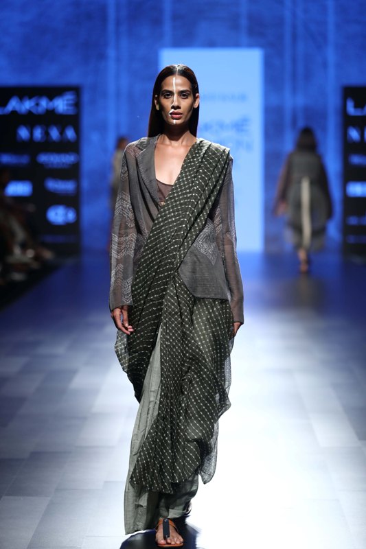 LFW: Urvashi Kaur showcases creation on Day 1