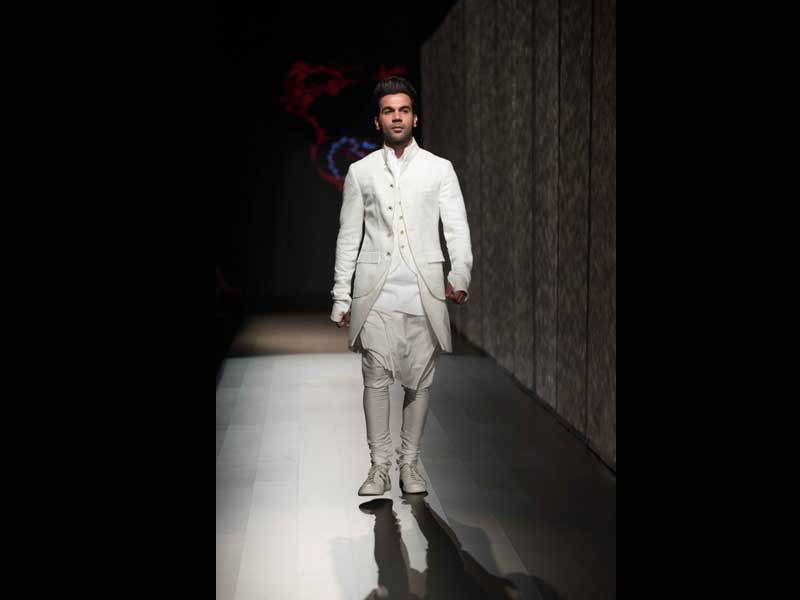 Rajkummar Rao glams up Lakme Fashion Week on Day 2