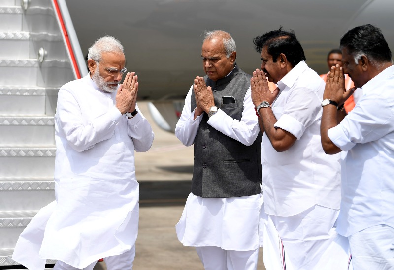 PM Modi condoles Stalin, Kanimozhi at Karunanidhi funeral 