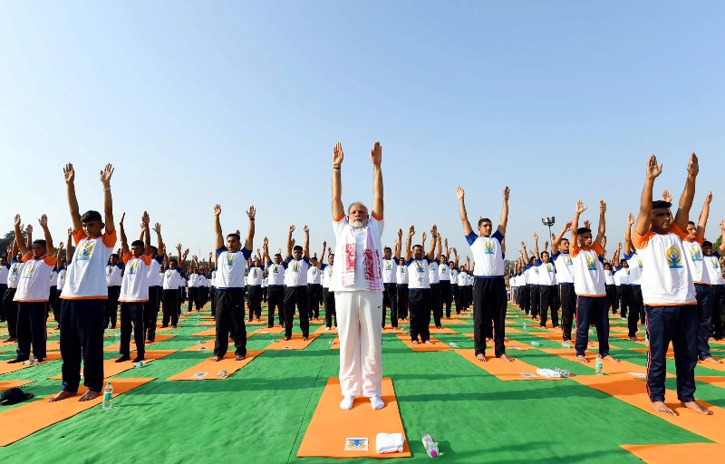  PM Modi performs Yoga on International Yoga Day in Dehradun